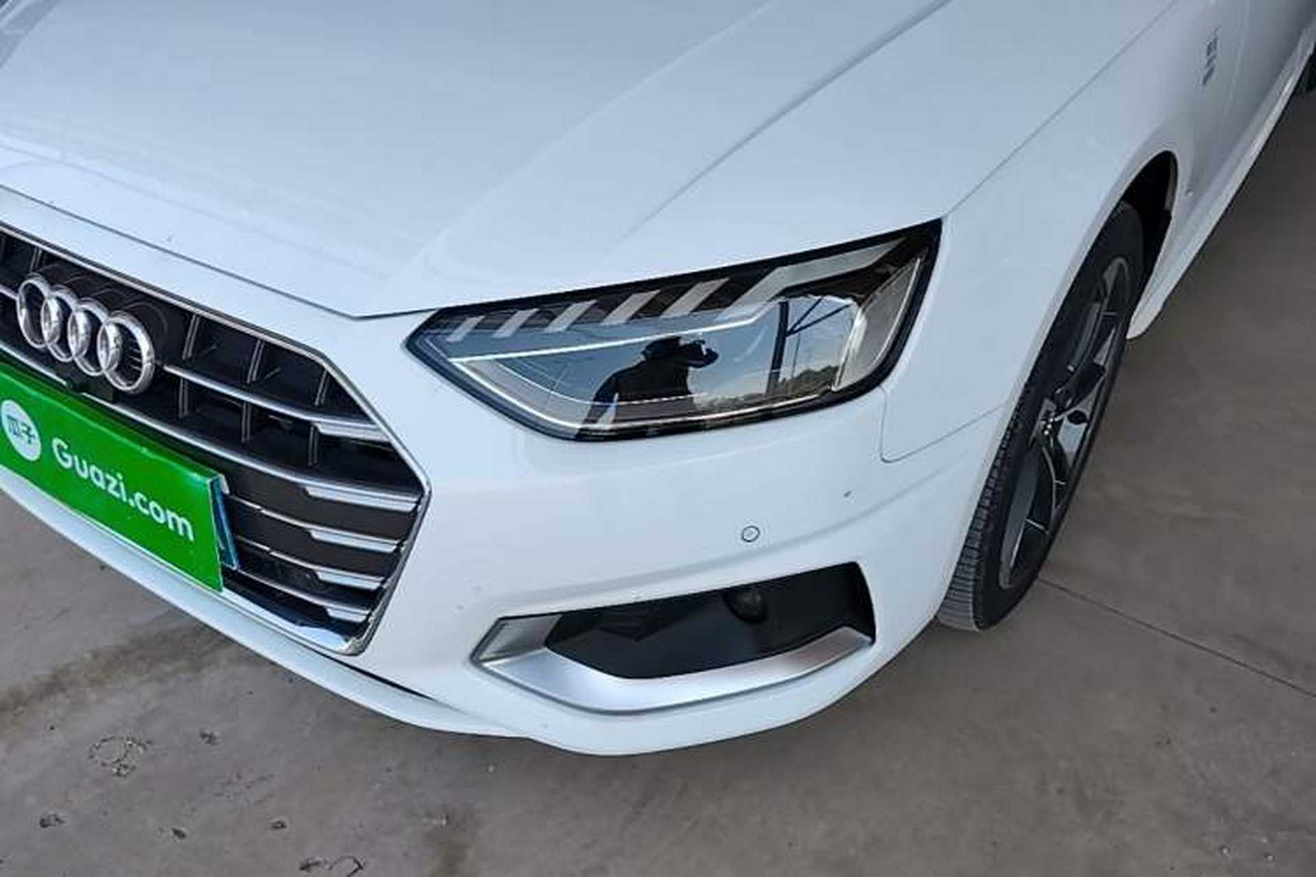 Used Audi A4L 2020 40 TFSI Fashionable and Elegant Model Left Front Headlight
