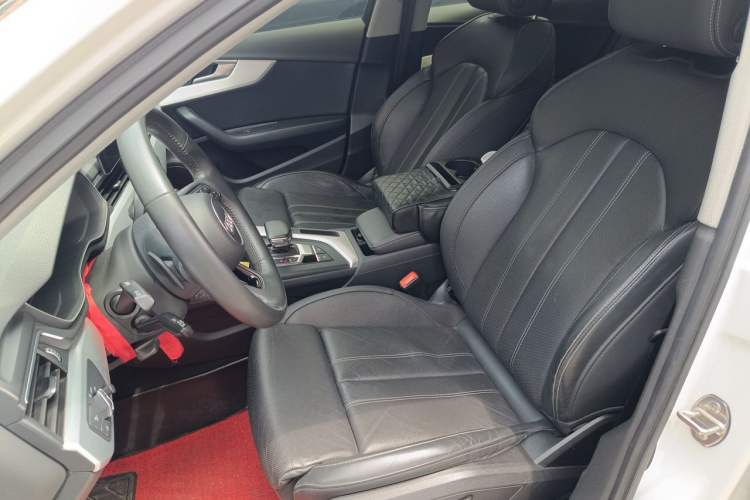 Used Audi A4L 2020 40 TFSI Fashion Dynamic Model Left Front Seat