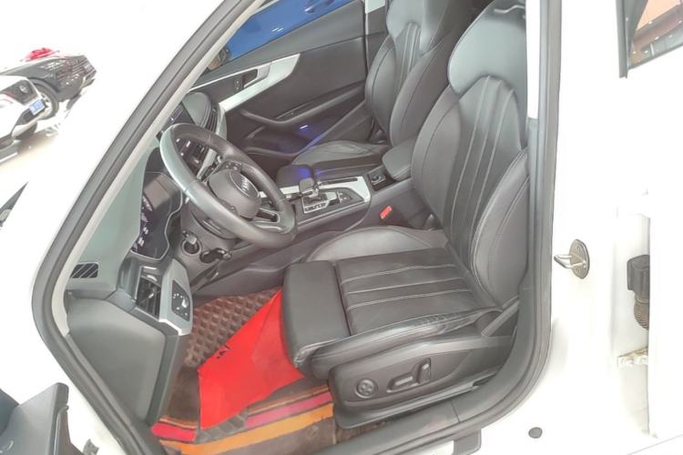 Used Audi A4L 2020 40 TFSI Fashion Dynamic Model Left Front Seat