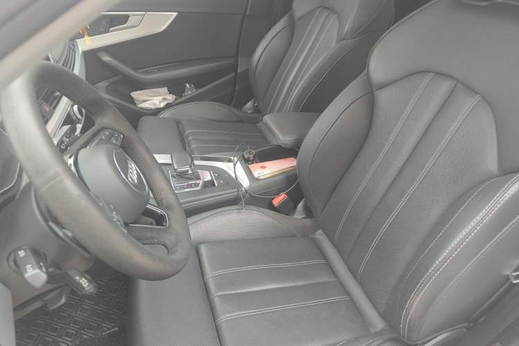 Used Audi A4L 2020 40 TFSI Luxury Dynamic Model Left Front Seat