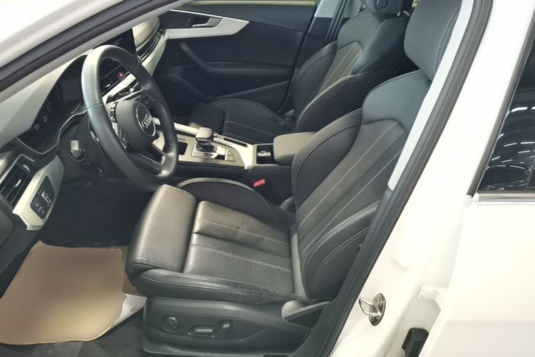 Used Audi A4L 2020 40 TFSI Fashion Dynamic Model Left Front Seat