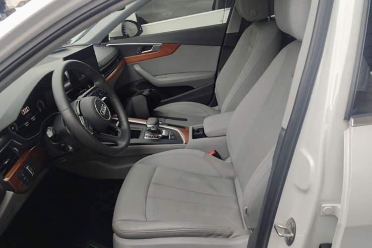 Used Audi A4L 2020 40 TFSI Luxury Prestige Edition Left Front Seat