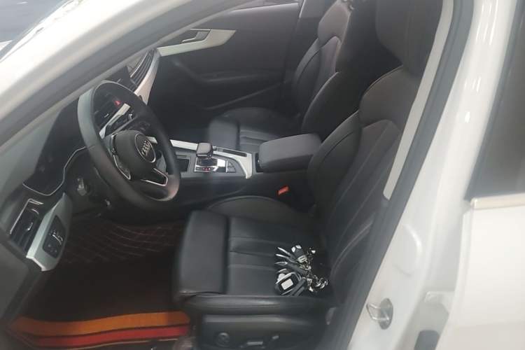 Used Audi A4L 2020 40 TFSI Fashion Dynamic Model Left Front Seat