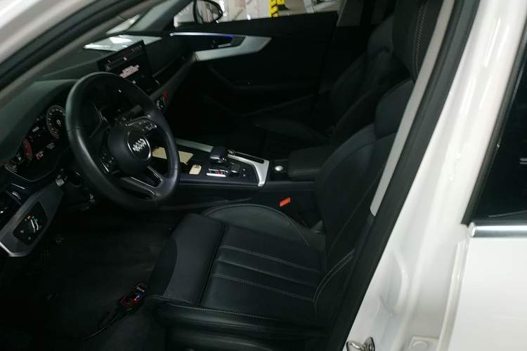 Used Audi A4L 2020 40 TFSI quattro Luxury Dynamic Model Left Front Seat
