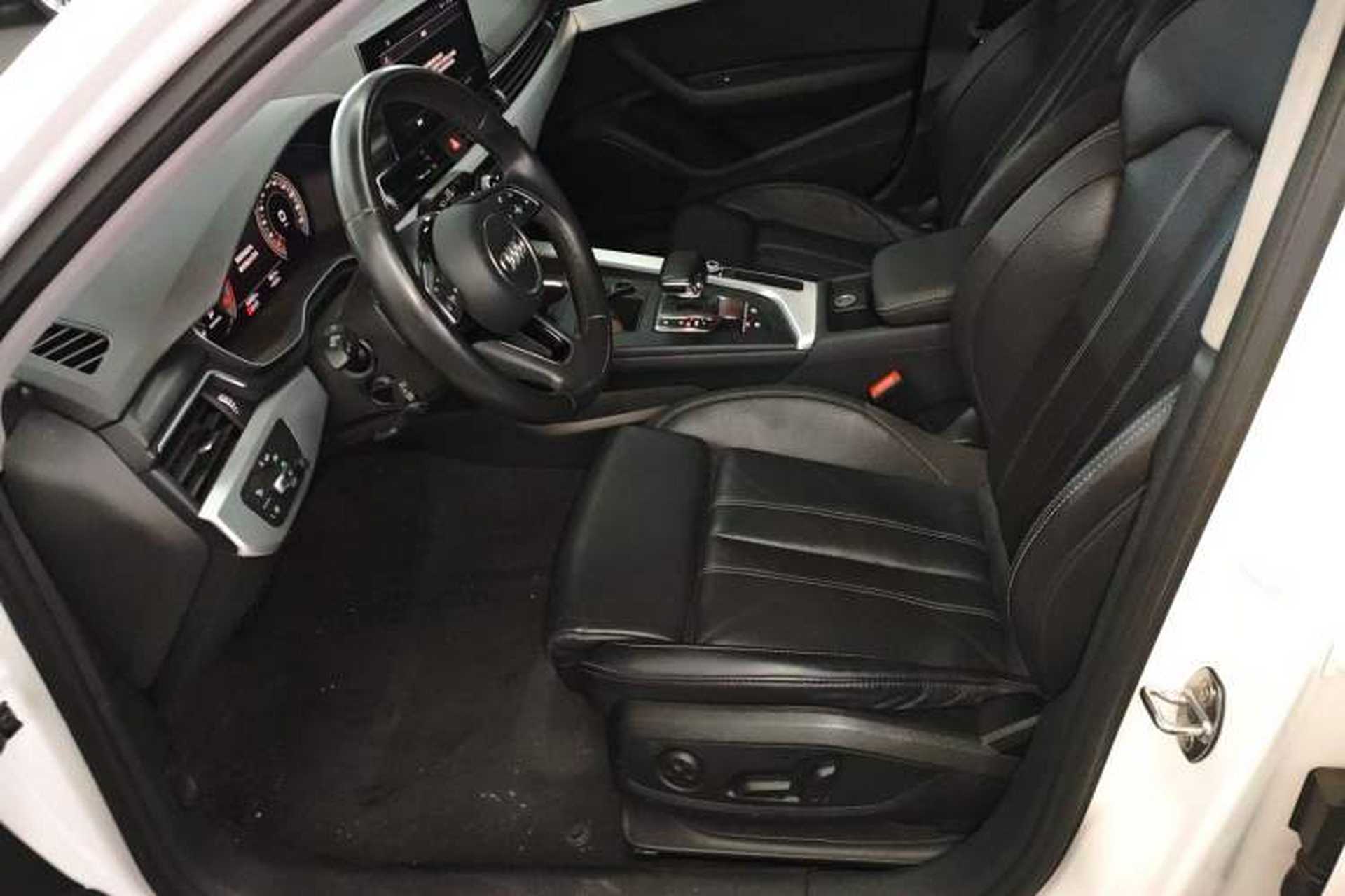 Used Audi A4L 2020 40 TFSI Fashion Dynamic Model Left Front Seat