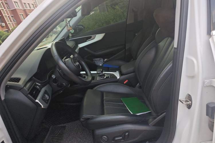 Used Audi A4L 2020 40 TFSI quattro Luxury Dynamic Model Left Front Seat