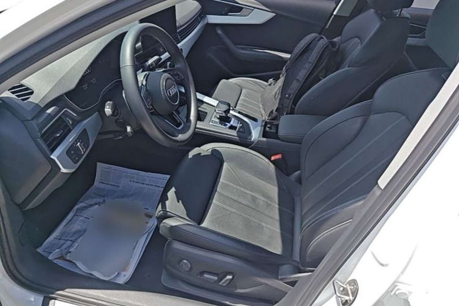 Used Audi A4L 2020 40 TFSI Fashion Dynamic Model Left Front Seat