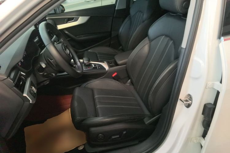 Used Audi A4L 2020 40 TFSI Fashion Dynamic Model Left Front Seat