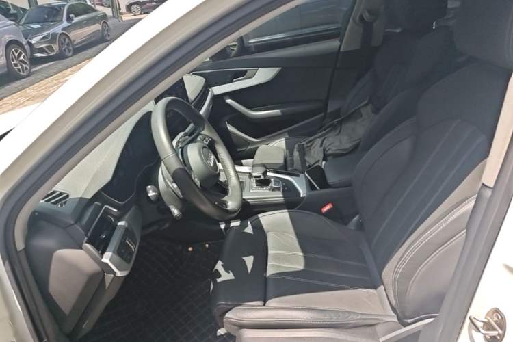Used Audi A4L 2020 40 TFSI Fashion Dynamic Model Left Front Seat