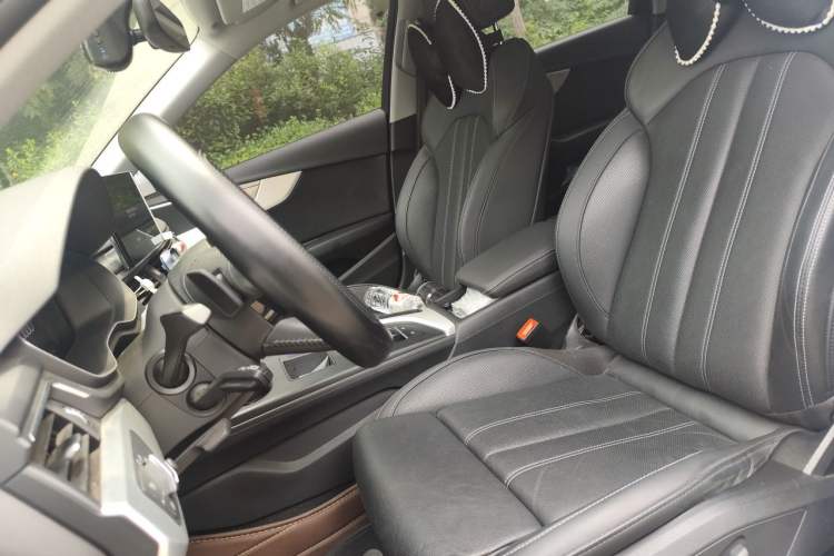 Used Audi A4L 2020 40 TFSI Luxury Dynamic Model Left Front Seat