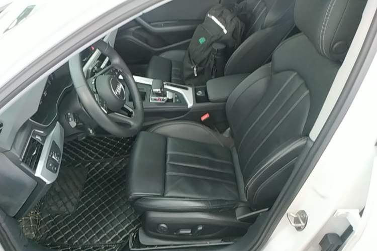 Used Audi A4L 2020 40 TFSI quattro Luxury Dynamic Model Left Front Seat