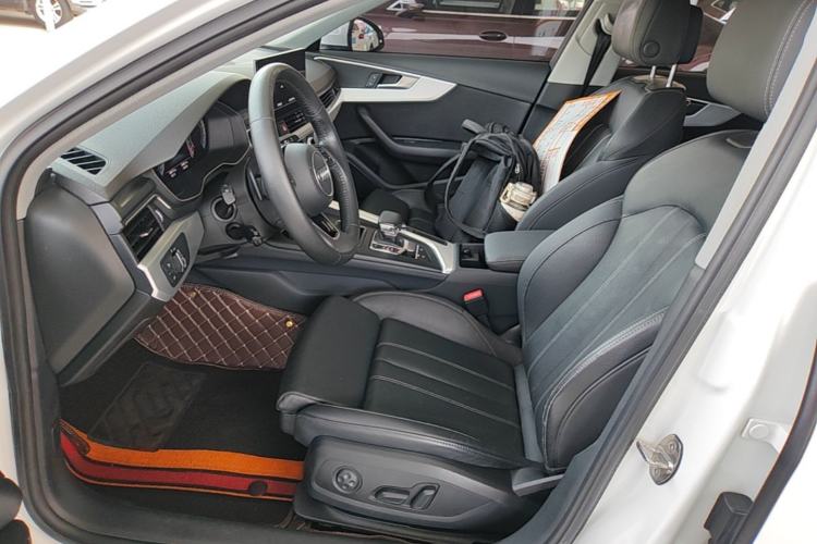 Used Audi A4L 2020 40 TFSI Luxury Dynamic Model Left Front Seat