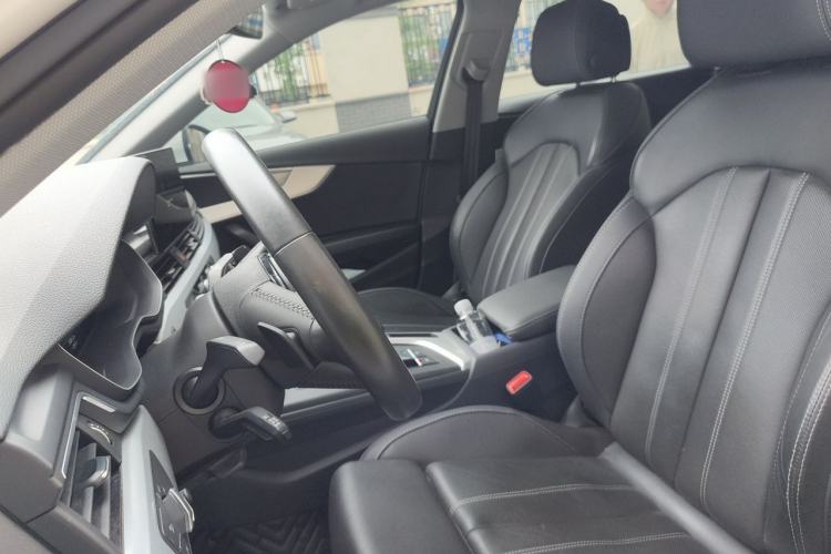 Used Audi A4L 2020 40 TFSI Fashion Dynamic Model Left Front Seat