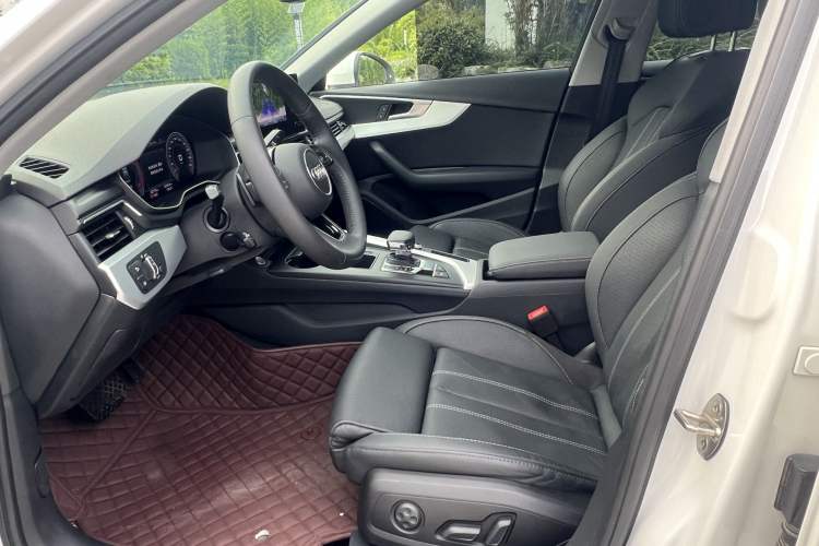Used Audi A4L 2020 40 TFSI Fashion Dynamic Model Left Front Seat