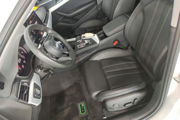 Used Audi A4L 2020 40 TFSI quattro Luxury Dynamic Model Left Front Seat