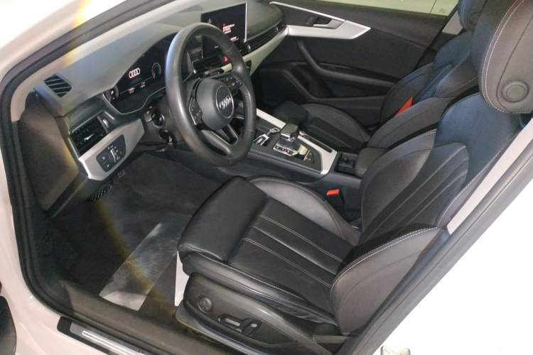 Used Audi A4L 2020 40 TFSI Fashion Dynamic Model Left Front Seat