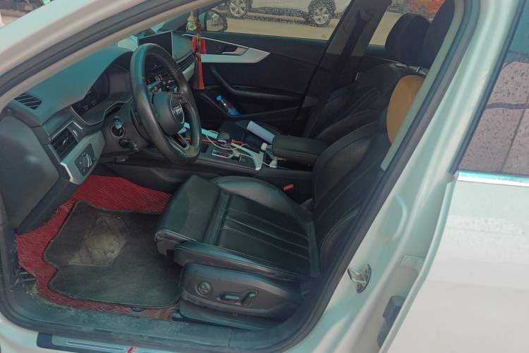 Used Audi A4L 2020 40 TFSI Fashion Dynamic Model Left Front Seat