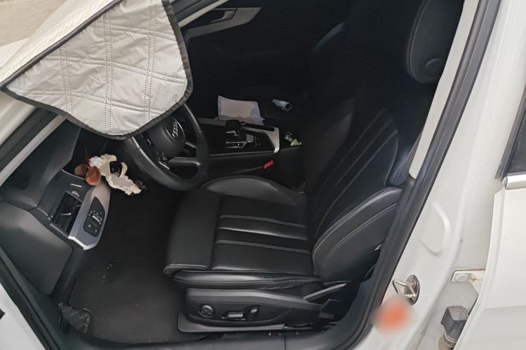 Used Audi A4L 2020 40 TFSI Fashion Dynamic Model Left Front Seat