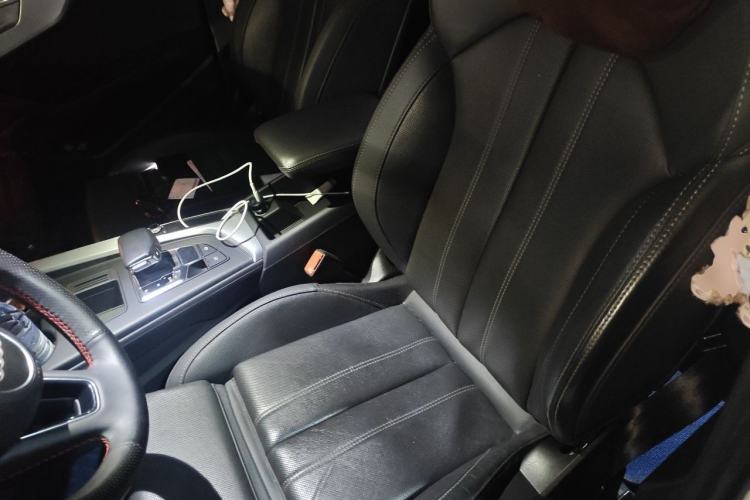 Used Audi A4L 2020 40 TFSI Fashion Dynamic Model Left Front Seat
