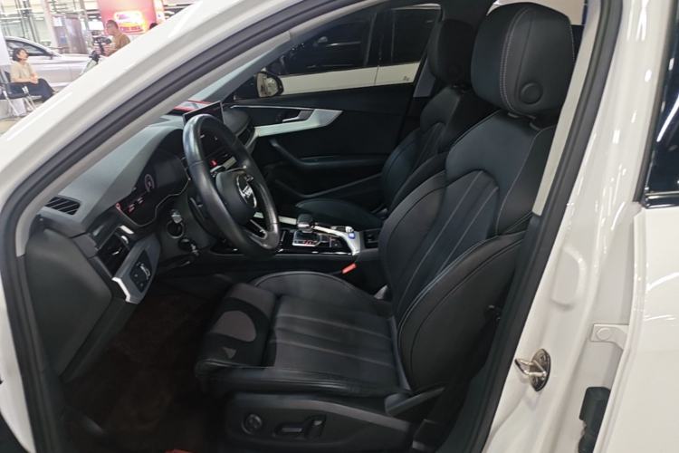 Used Audi A4L 2020 40 TFSI Fashion Dynamic Model Left Front Seat