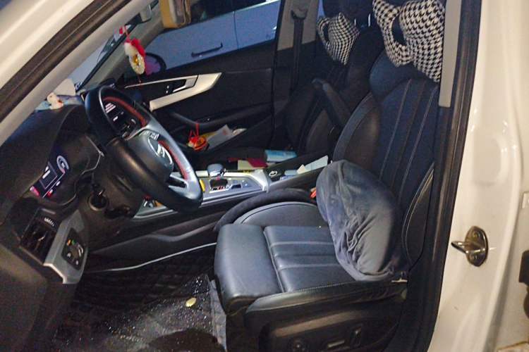 Used Audi A4L 2020 40 TFSI Fashion Dynamic Model Left Front Seat