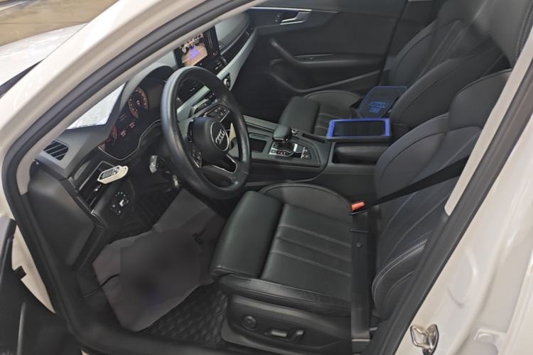 Used Audi A4L 2020 40 TFSI Luxury Dynamic Model Left Front Seat