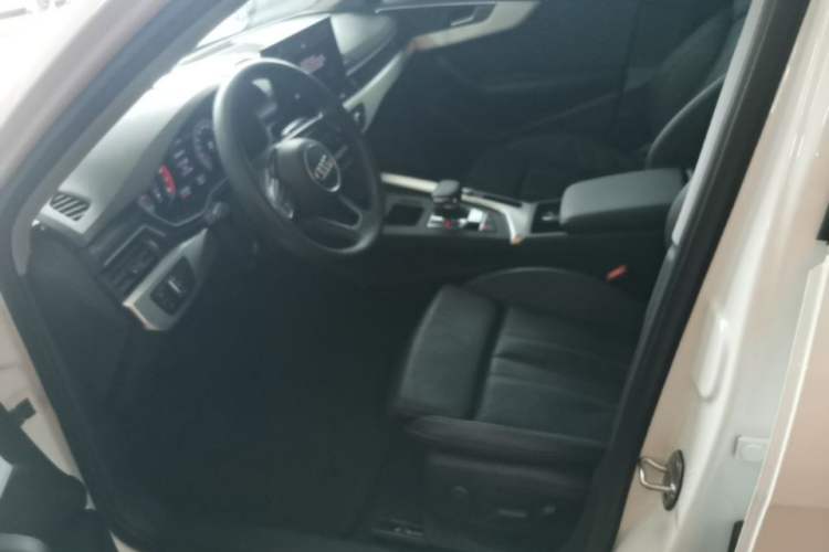 Used Audi A4L 2020 40 TFSI Fashion Dynamic Model Left Front Seat