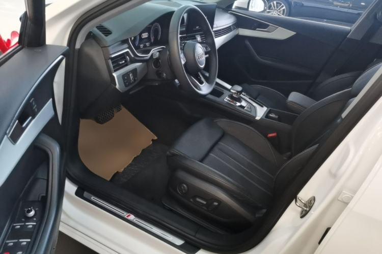 Used Audi A4L 2020 40 TFSI Fashion Dynamic Model Left Front Seat