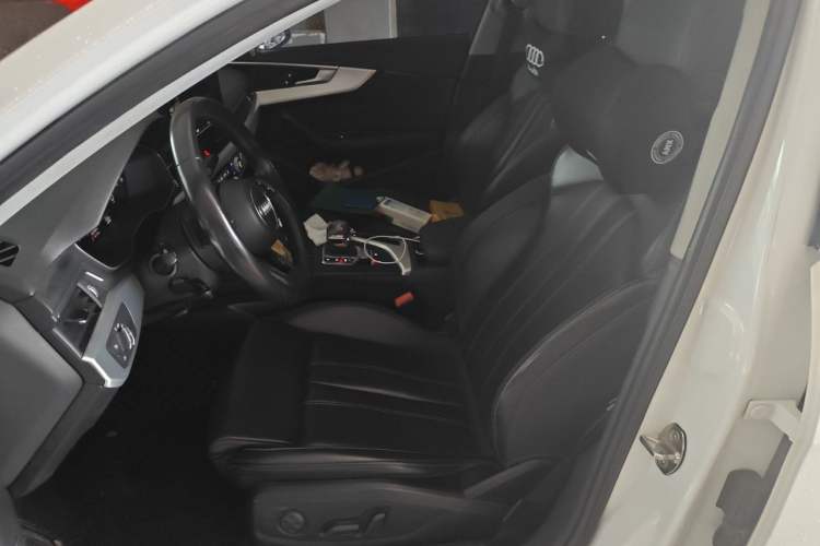 Used Audi A4L 2020 40 TFSI Fashion Dynamic Model Left Front Seat