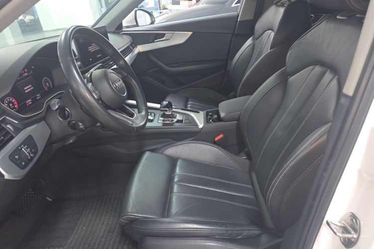 Used Audi A4L 2020 40 TFSI Fashion Dynamic Model Left Front Seat