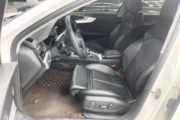 Used Audi A4L 2020 40 TFSI Fashion Dynamic Model Left Front Seat
