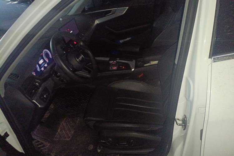 Used Audi A4L 2020 40 TFSI Fashion Dynamic Model Left Front Seat