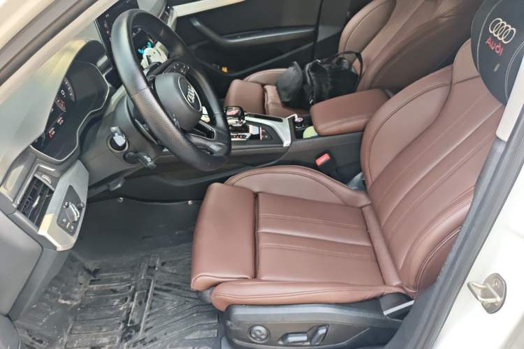 Used Audi A4L 2020 40 TFSI Fashion Dynamic Model Left Front Seat