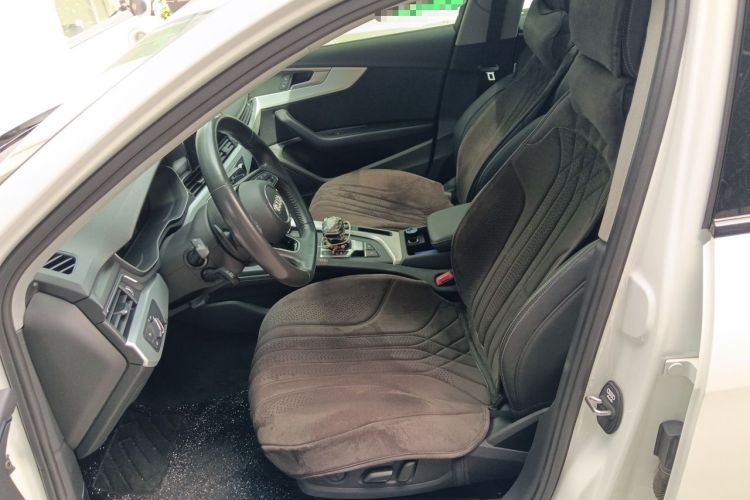 Used Audi A4L 2020 40 TFSI Luxury Dynamic Model Left Front Seat