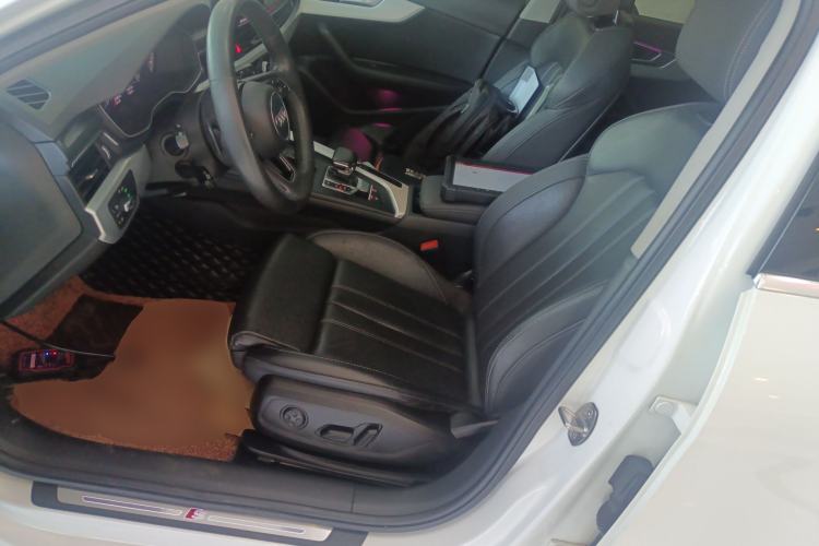 Used Audi A4L 2020 40 TFSI Fashion Dynamic Model Left Front Seat