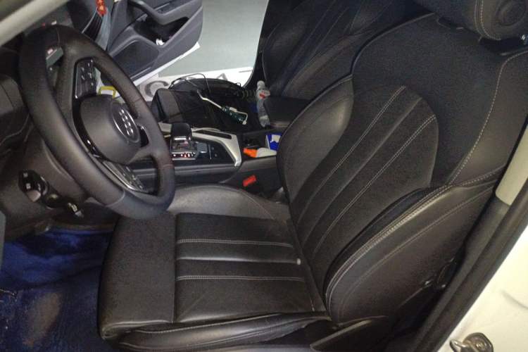 Used Audi A4L 2020 35 TFSI Fashion Dynamic Model Left Front Seat