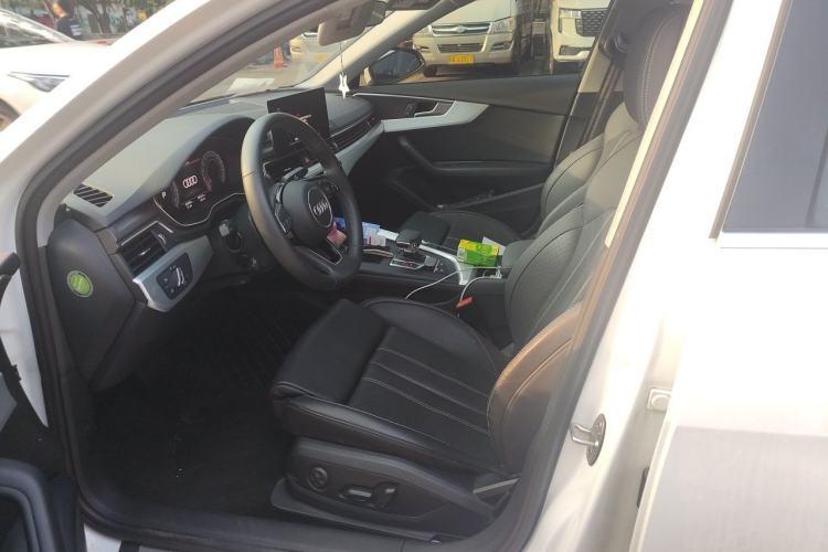 Used Audi A4L 2020 40 TFSI Fashion Dynamic Model Left Front Seat