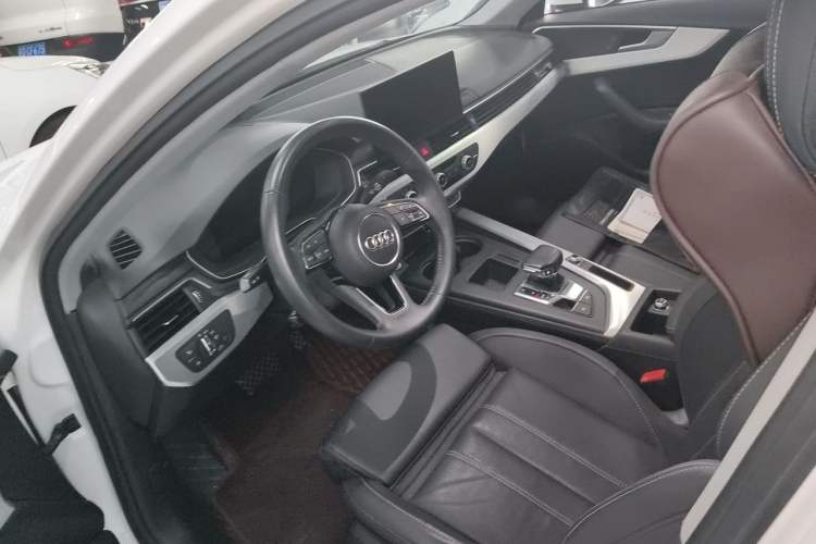 Used Audi A4L 2020 35 TFSI Fashion Dynamic Model Left Front Seat