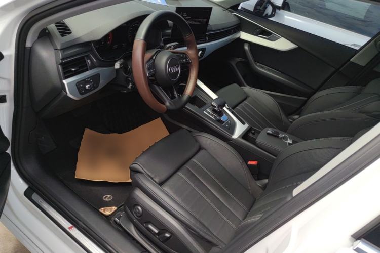 Used Audi A4L 2020 40 TFSI Fashion Dynamic Model Left Front Seat
