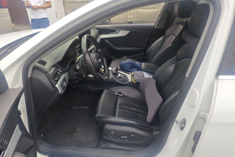 Used Audi A4L 2020 40 TFSI Fashion Dynamic Model Left Front Seat