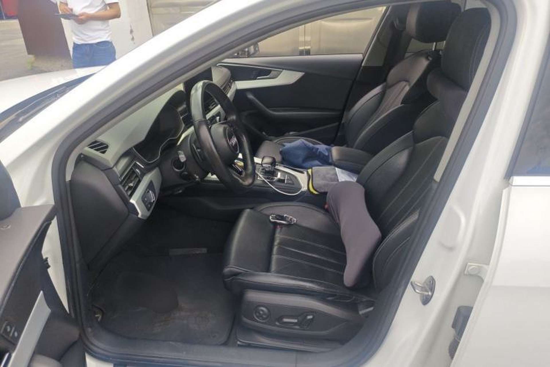 Used Audi A4L 2020 40 TFSI Fashion Dynamic Model Left Front Seat