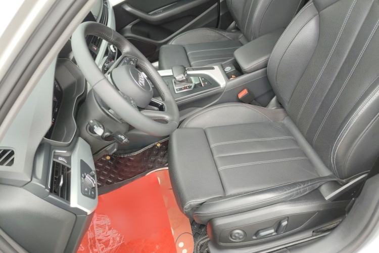 Used Audi A4L 2020 40 TFSI Fashion Dynamic Model Left Front Seat