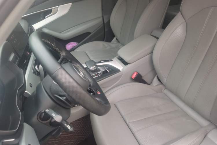 Used Audi A4L 2020 40 TFSI Luxury Dynamic Model Left Front Seat