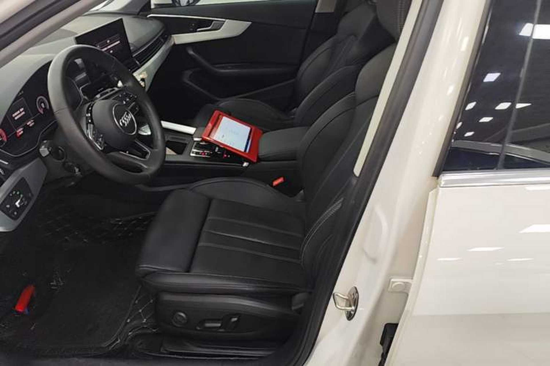 Used Audi A4L 2020 40 TFSI Fashion Dynamic Model Left Front Seat