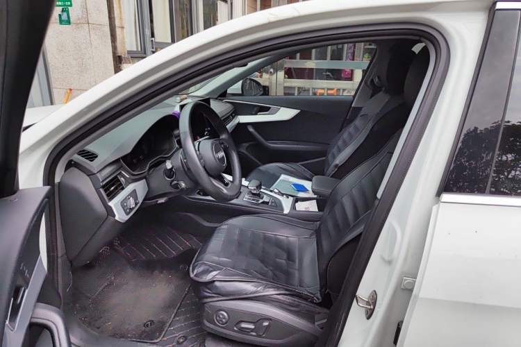 Used Audi A4L 2020 35 TFSI Fashion Dynamic Model Left Front Seat