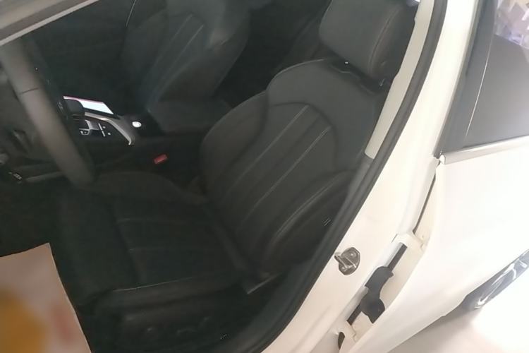 Used Audi A4L 2020 40 TFSI Fashion Dynamic Model Left Front Seat
