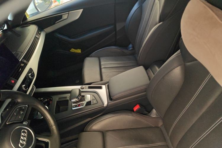 Used Audi A4L 2020 40 TFSI Fashion Dynamic Model Left Front Seat