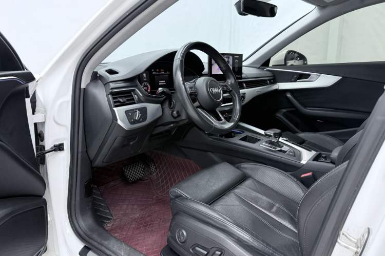 Used Audi A4L 2020 40 TFSI quattro Luxury Dynamic Model Left Front Seat