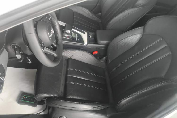 Used Audi A4L 2020 40 TFSI Fashion Dynamic Model Left Front Seat