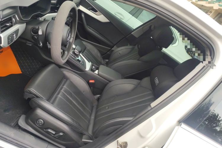 Used Audi A4L 2020 40 TFSI Luxury Dynamic Model Left Front Seat